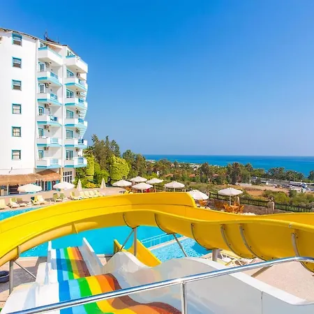 Grand Juno Beach Hotel